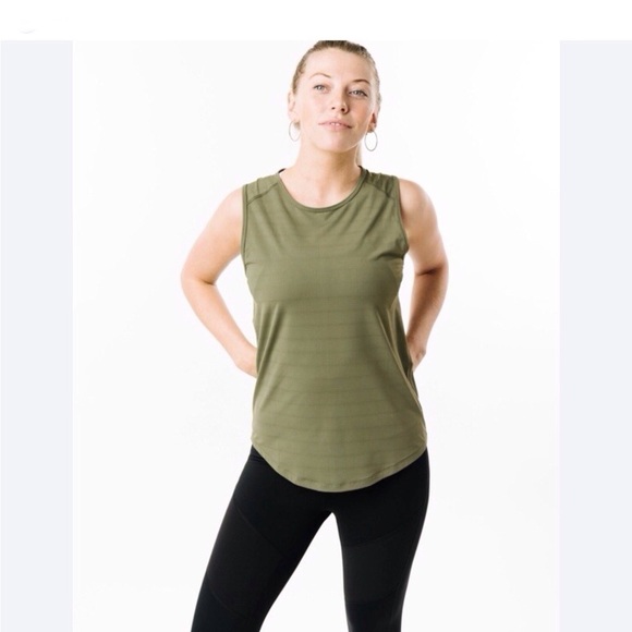 Zyia Active Tops - ZYIA Active Olive Green Horizon Keyhole Back Sleeveless Tank Top Size XXL